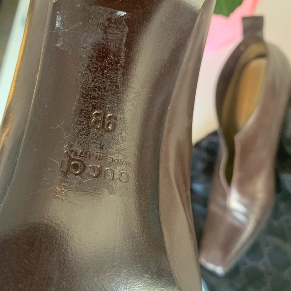 Gucci shoes/ankle boots. - Picture 5 of 8